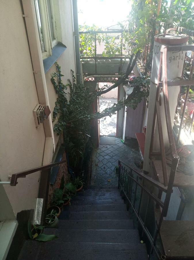 Hotel Vamax Tbilisi Exterior photo
